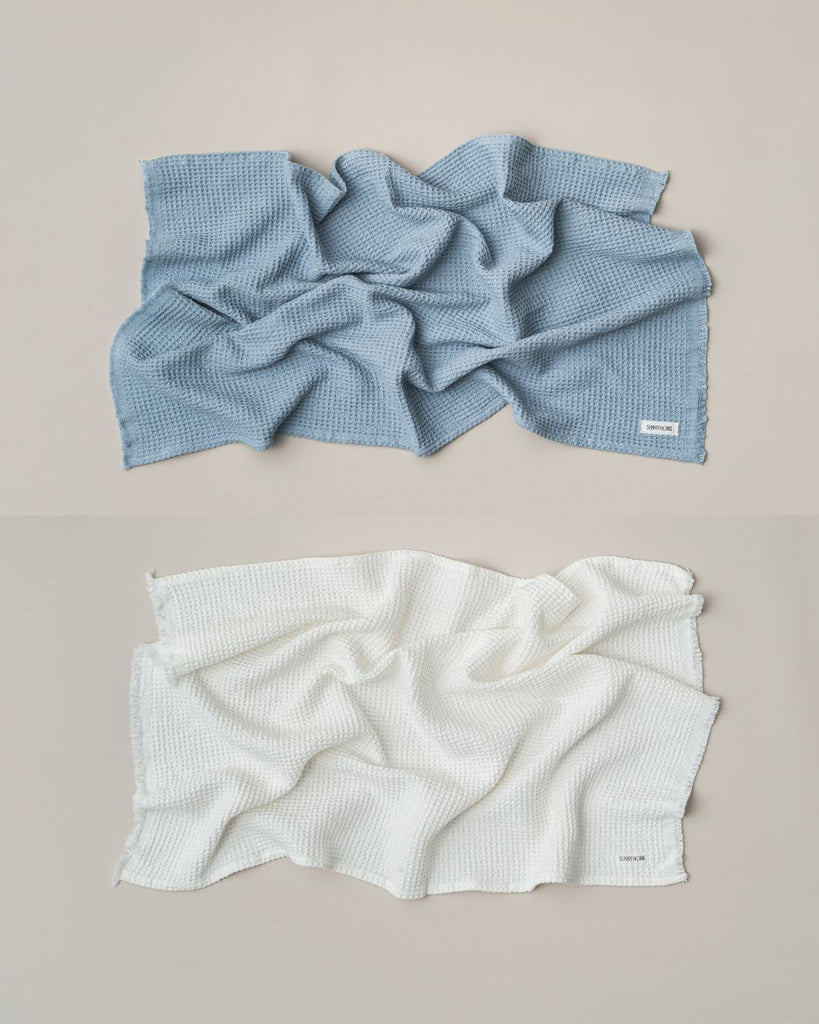 Everyday Waffle Towels Set of 4 - dusk blue - soft white