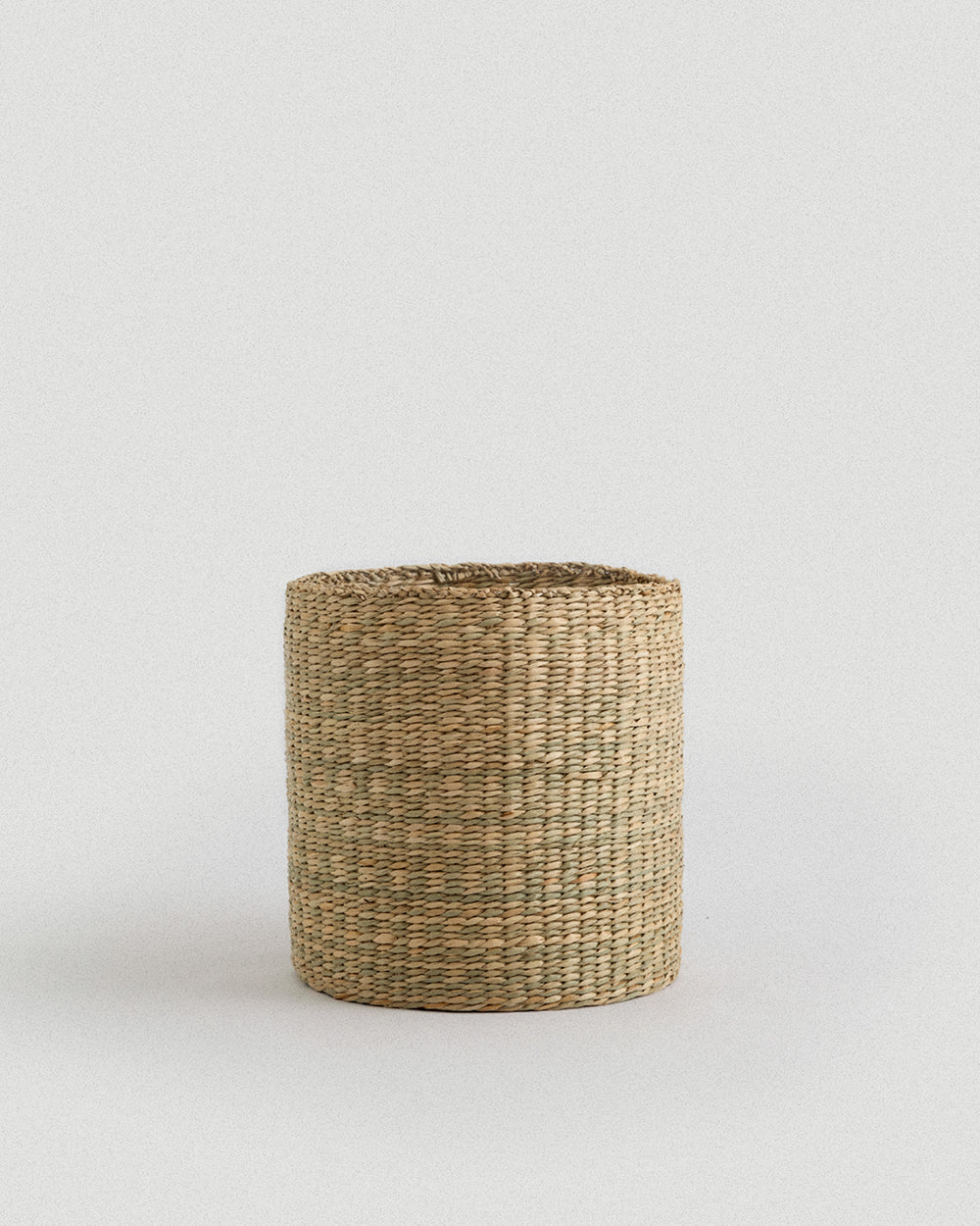 Medium Tulum Round Seagrass Basket - Medium Tulum Round Seagrass Basket