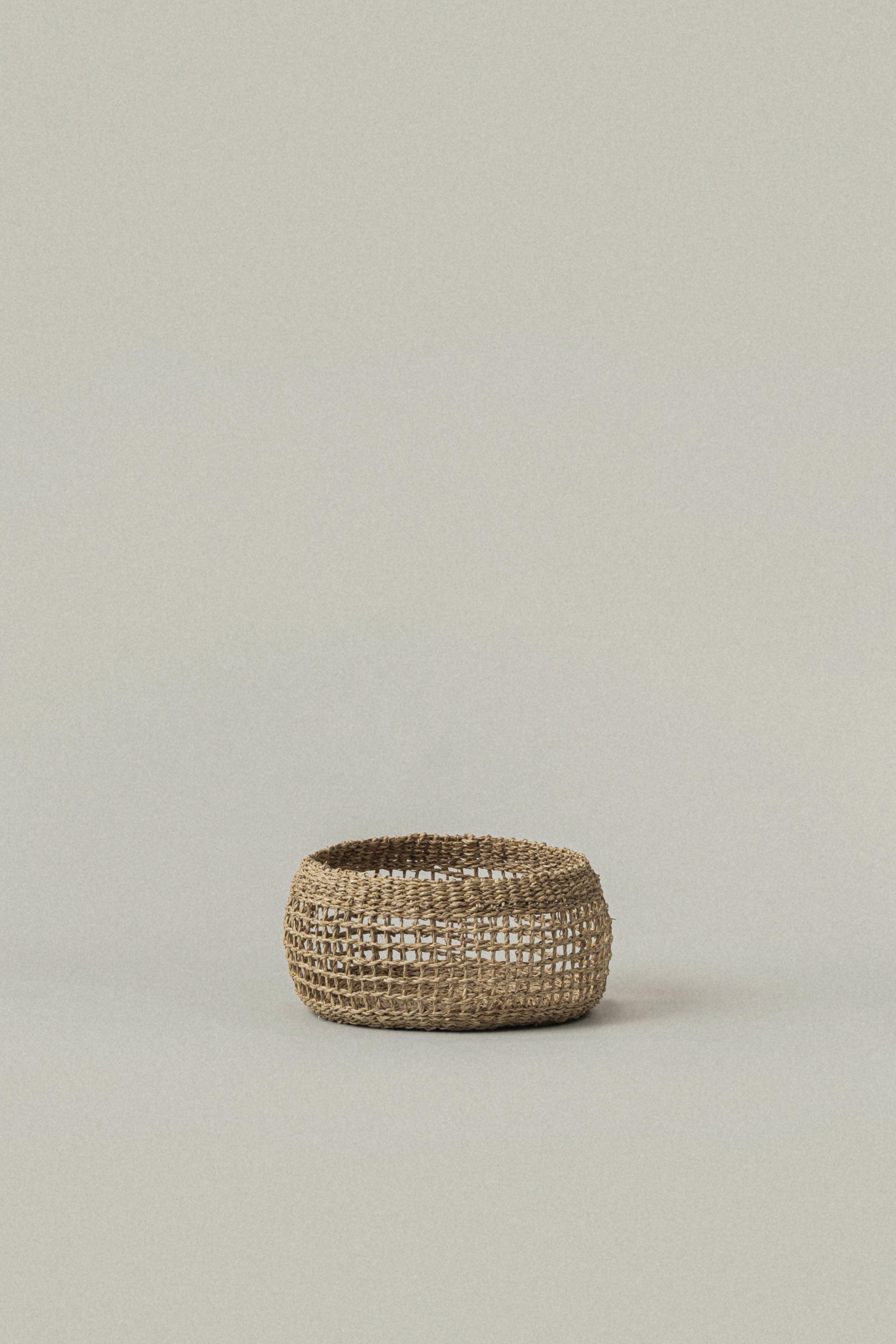 Small Siwa Round Seagrass Basket - Small Siwa Round Seagrass Basket